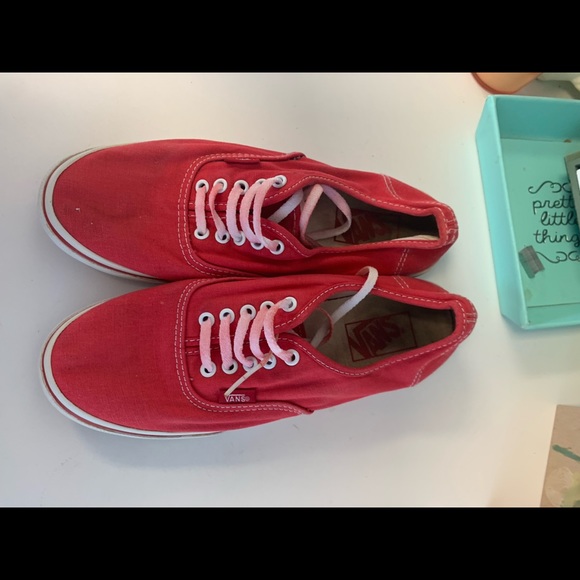 Red Ladies Vans size 8 - Picture 1 of 16